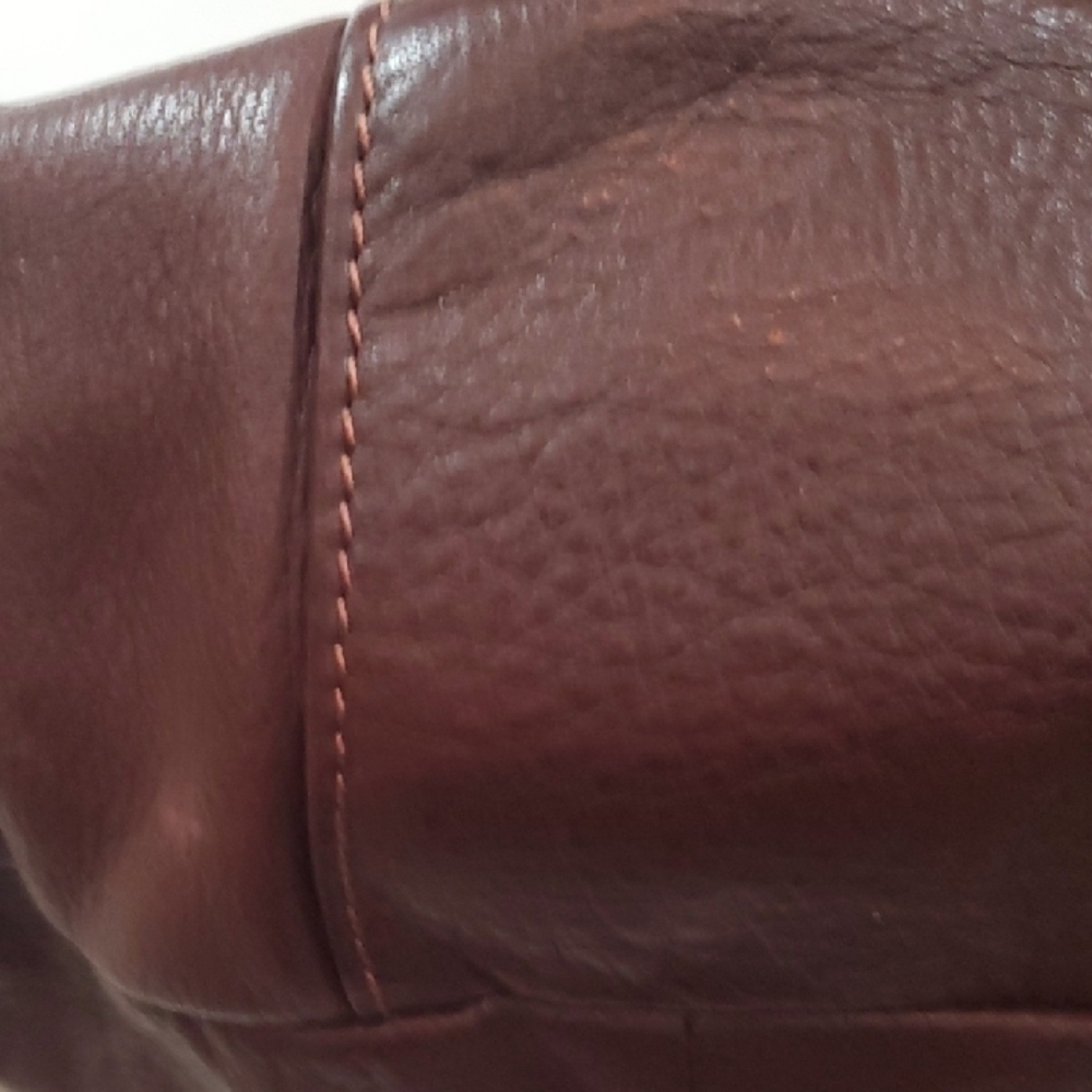 B. Makowsky Metallic and Brown Heavy Shoulder Bag 2 Outside Pockets 12 X16 - Picture 4 of 16
